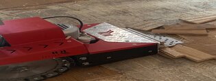 ROLL RO-2 removing parquet flooring